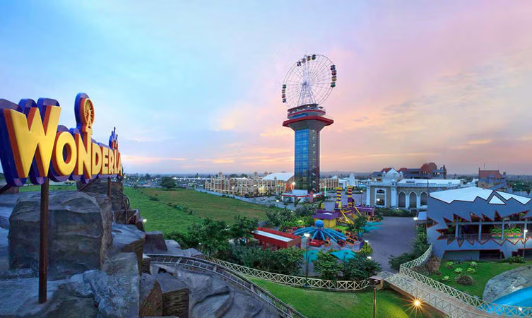 hotels near reva university