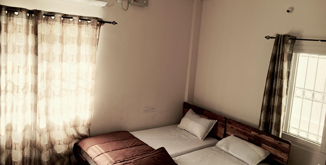 Hotels near Hennur